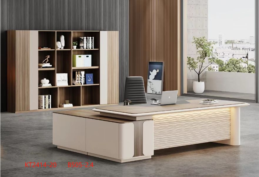 Bureau exécutif en bois de luxe au design moderne et nouveau pour PDG