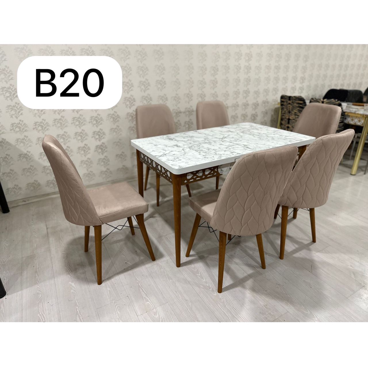 TABLE A MANGER 6PLACES EXTENSIBLE 80X130/80X170 BOIS BLANC -BEIGE B20