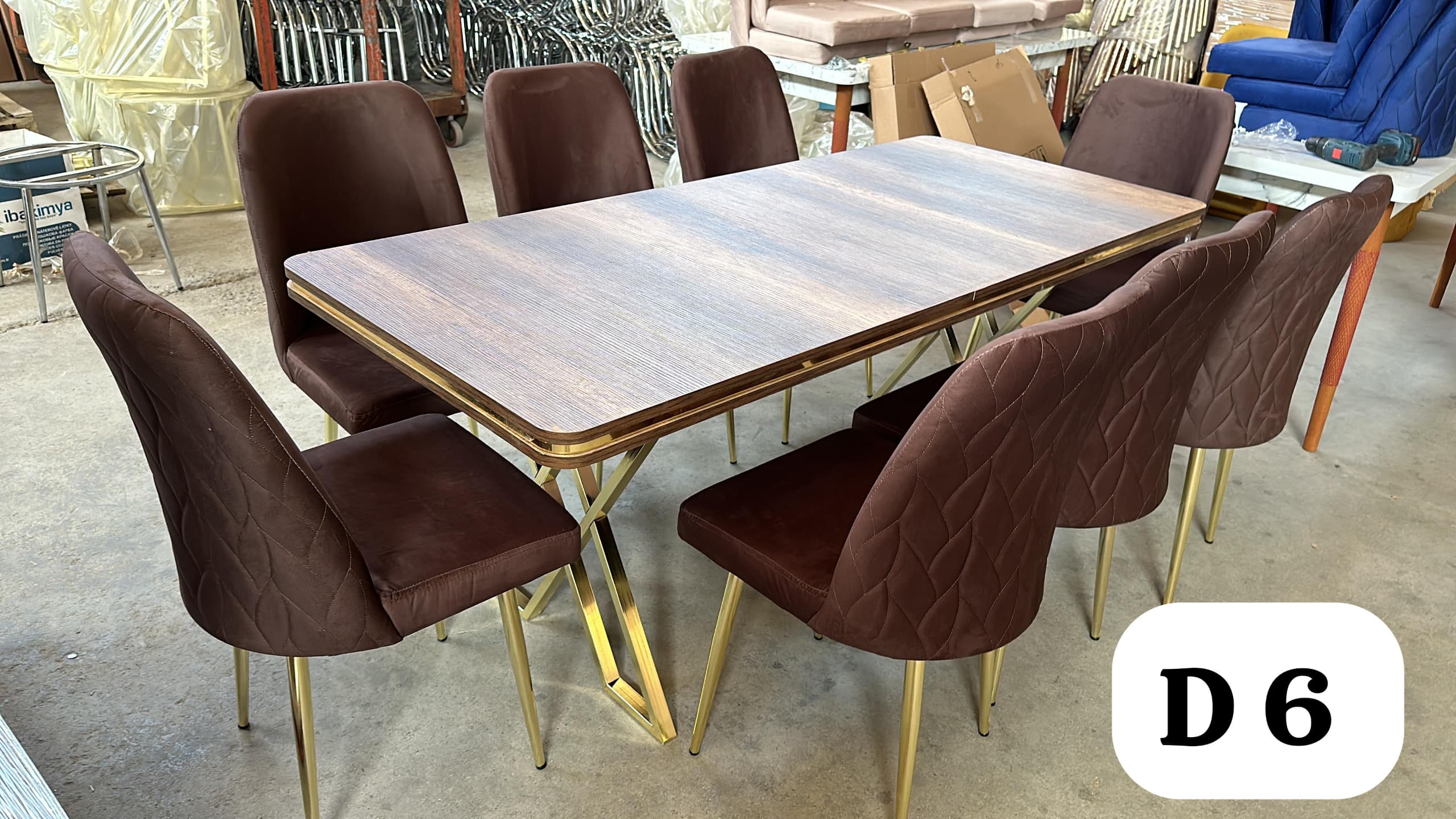 TABLE A MANGER 8 PLACES 180X80 METAL MARRON D6